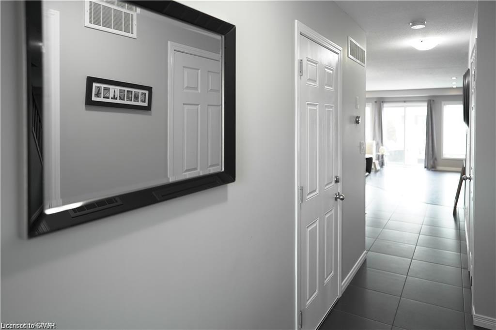 76 Meadowridge Street Property Photo 7