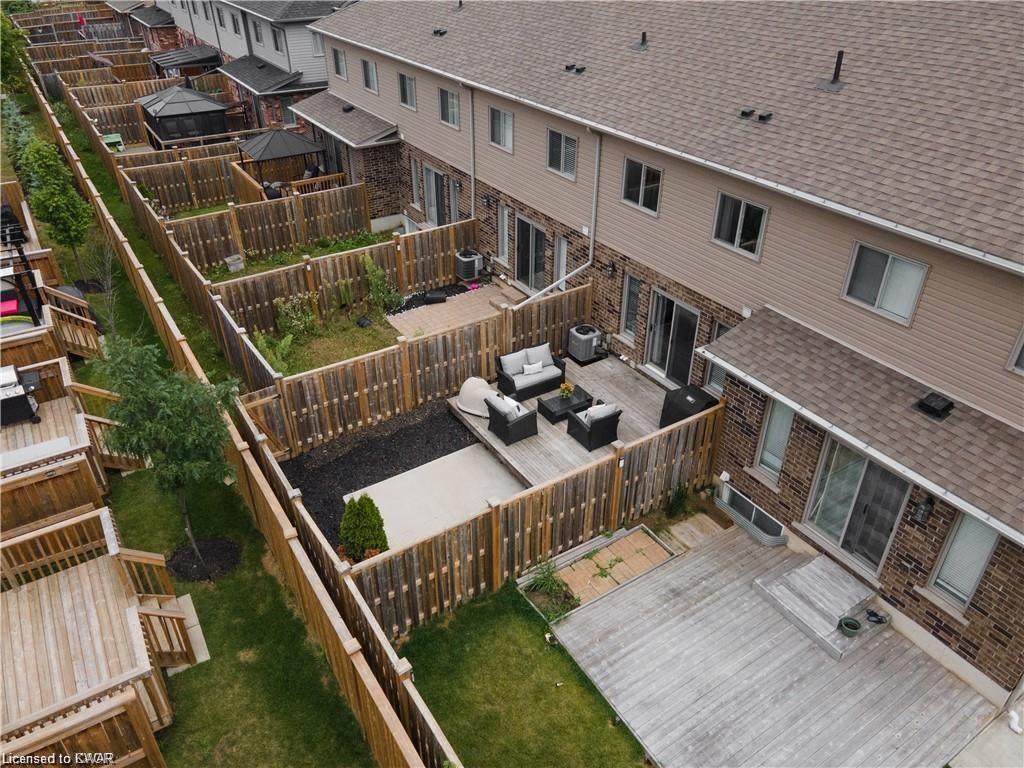76 Meadowridge Street Property Photo 32