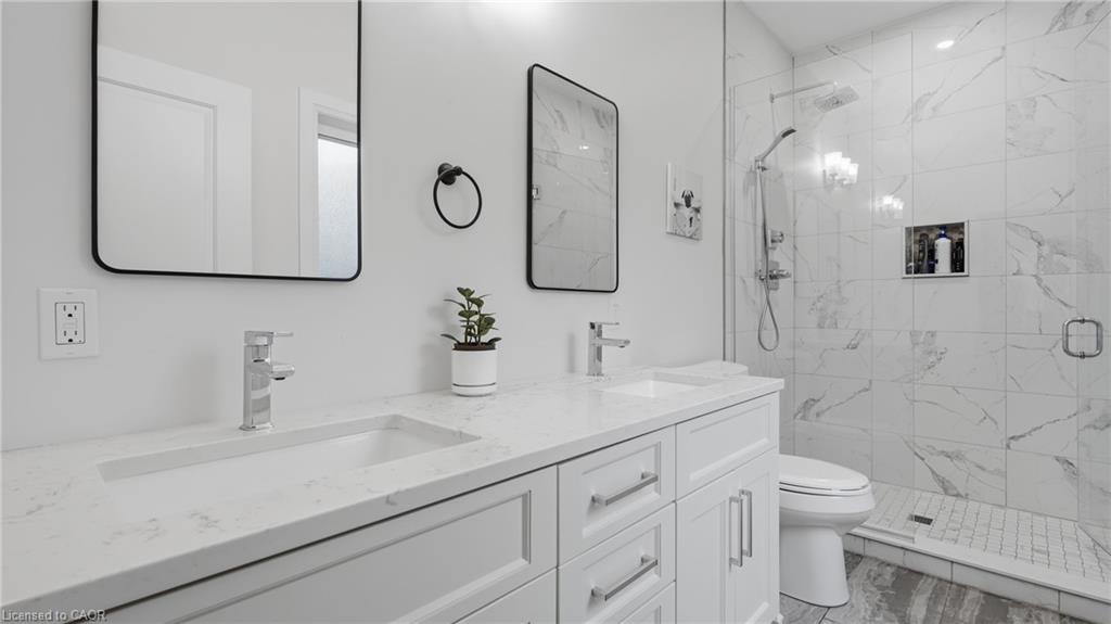 1055 Bay Street Property Photo 20