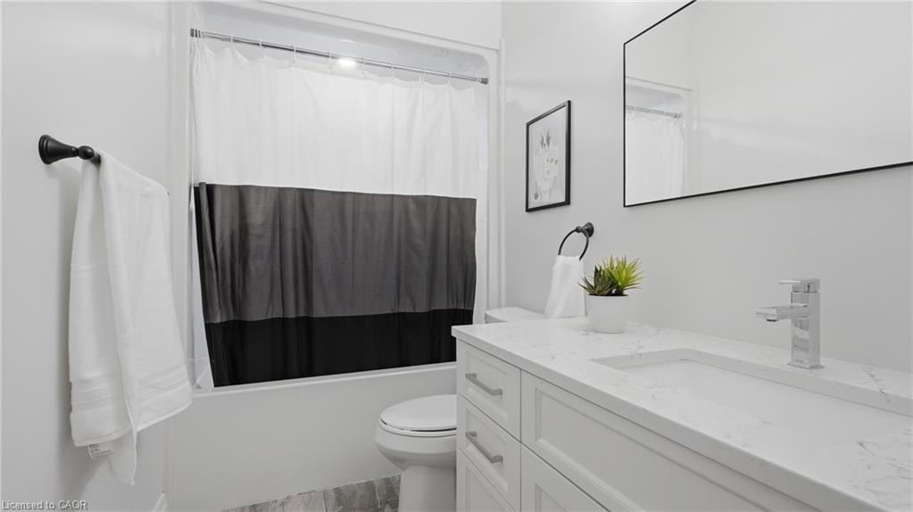 1055 Bay Street Property Photo 25