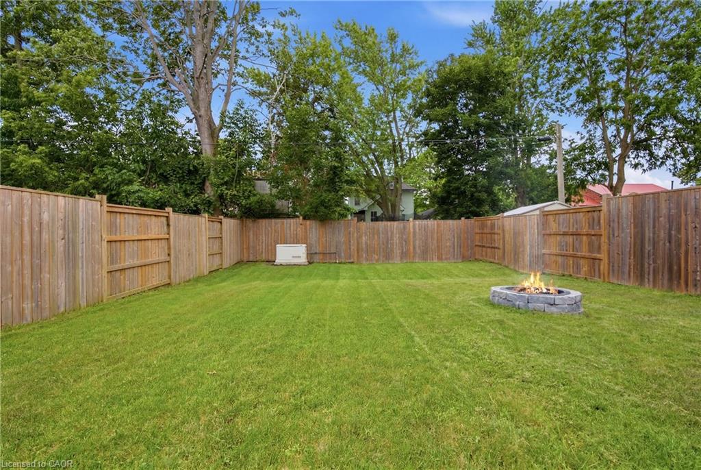 1055 Bay Street Property Photo 34
