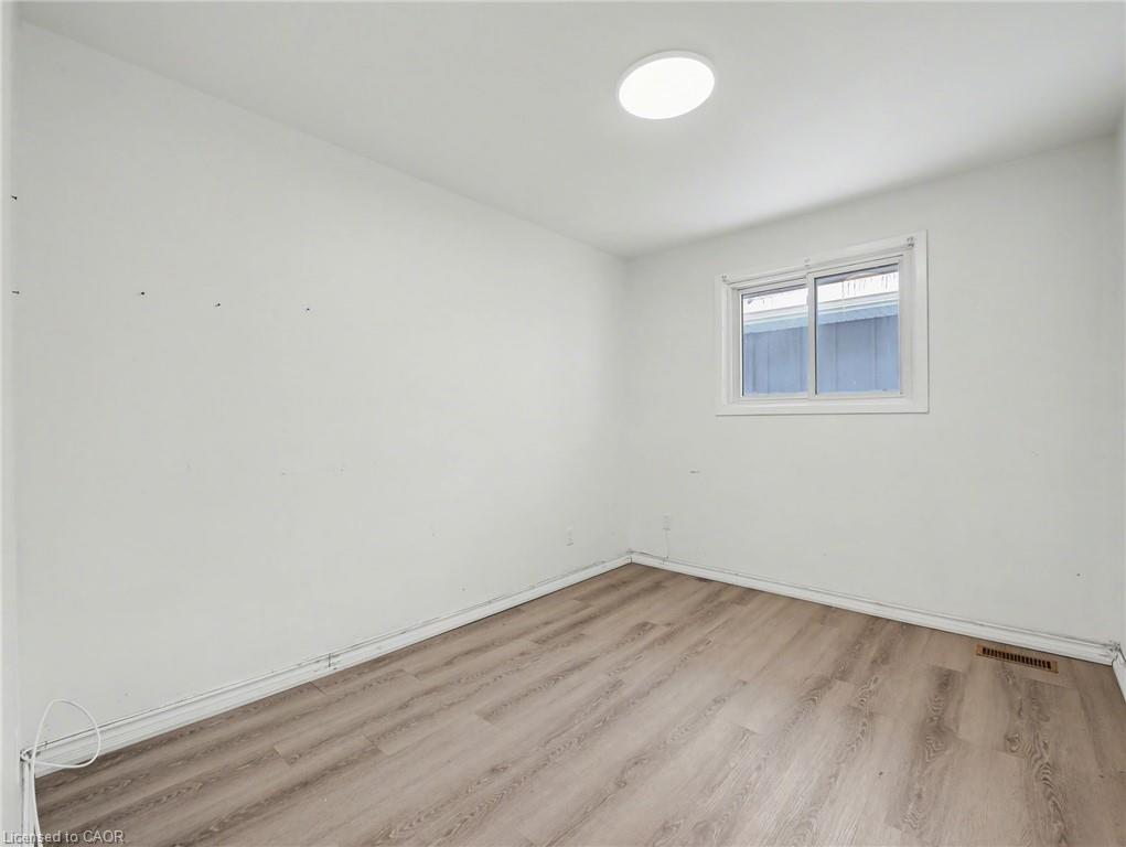 4306 East Avenue Property Photo 13