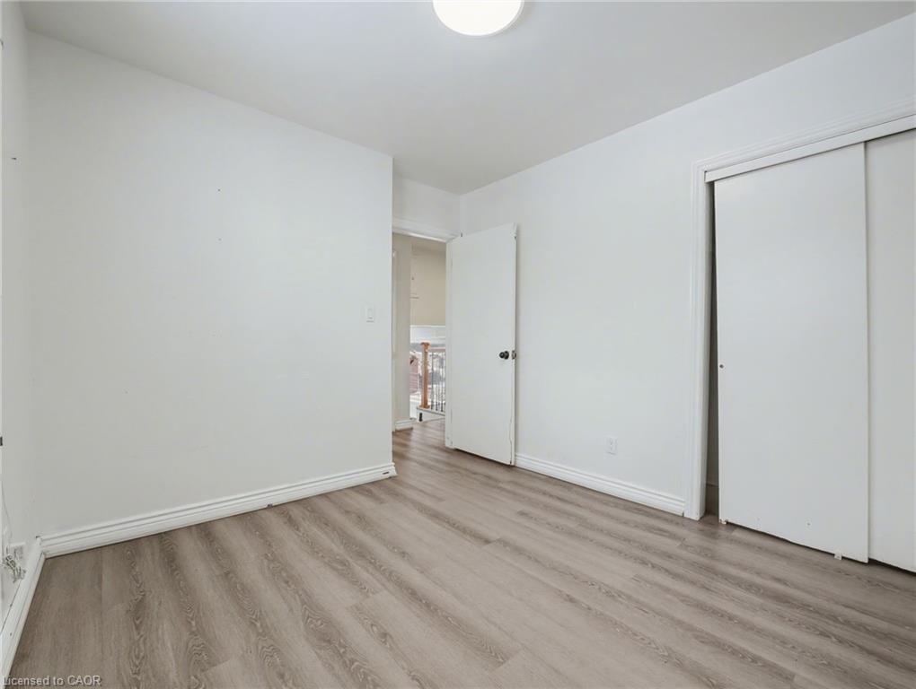 4306 East Avenue Property Photo 19