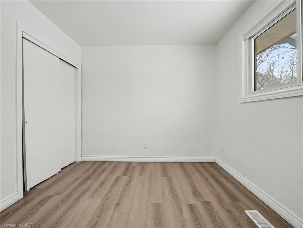 4306 East Avenue Property Photo 20