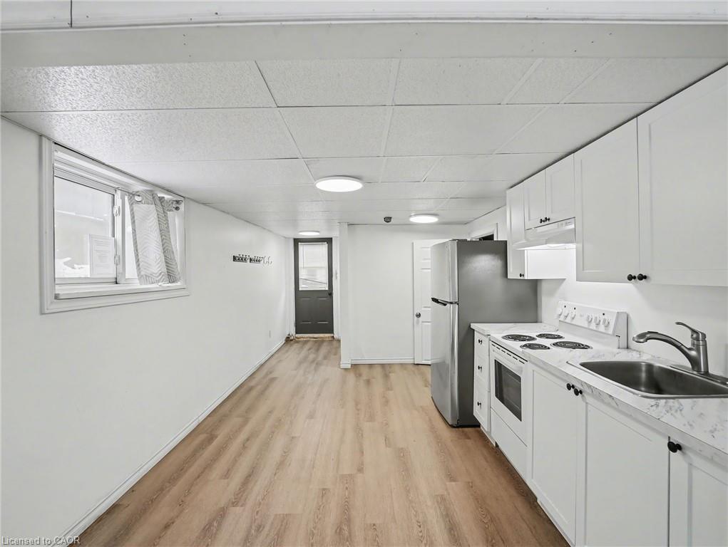 4306 East Avenue Property Photo 29