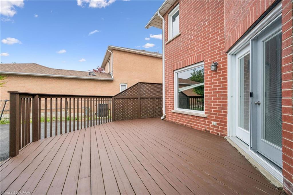 2456 Sixth Line Property Photo 46