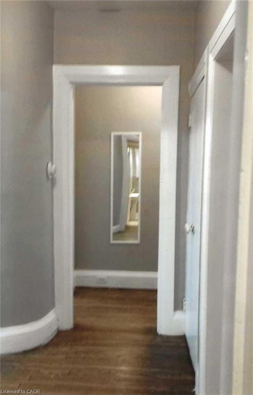 16 Wellington Street E Property Photo 10