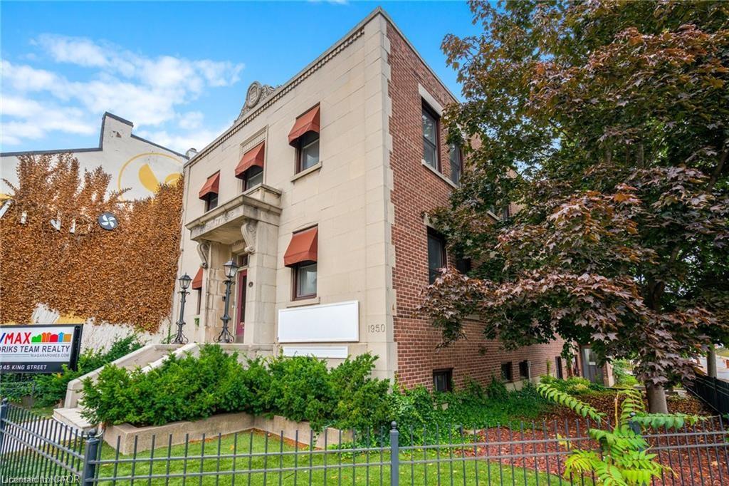 145 King Street Property Photo 1
