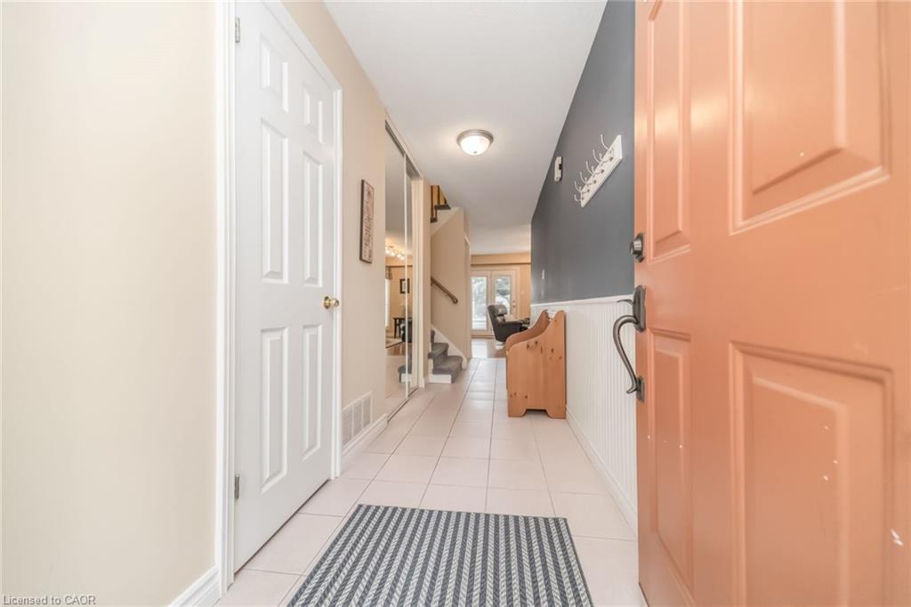 37 Blackthorn Lane Property Photo 3