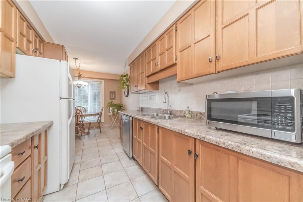37 Blackthorn Lane Property Photo 11