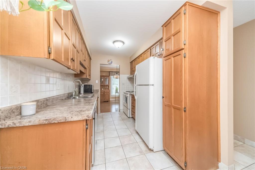 37 Blackthorn Lane Property Photo 12