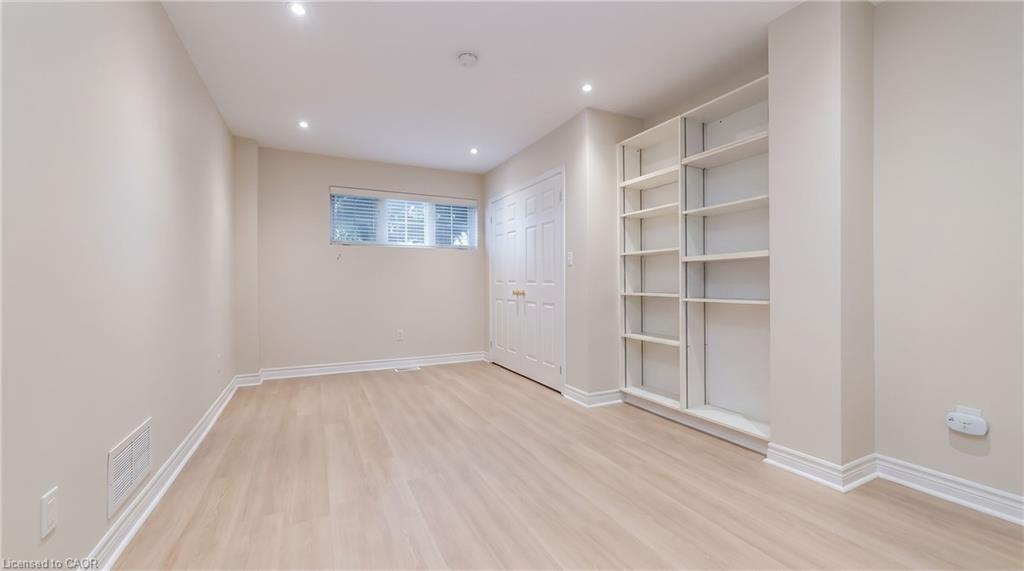 37 Blackthorn Lane Property Photo 26