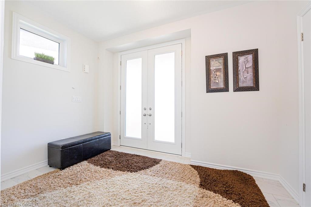 13 Del Ray Crescent Property Photo 4