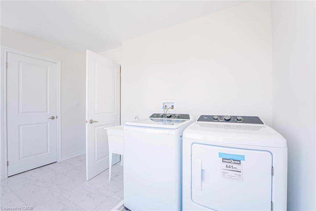 13 Del Ray Crescent Property Photo 33
