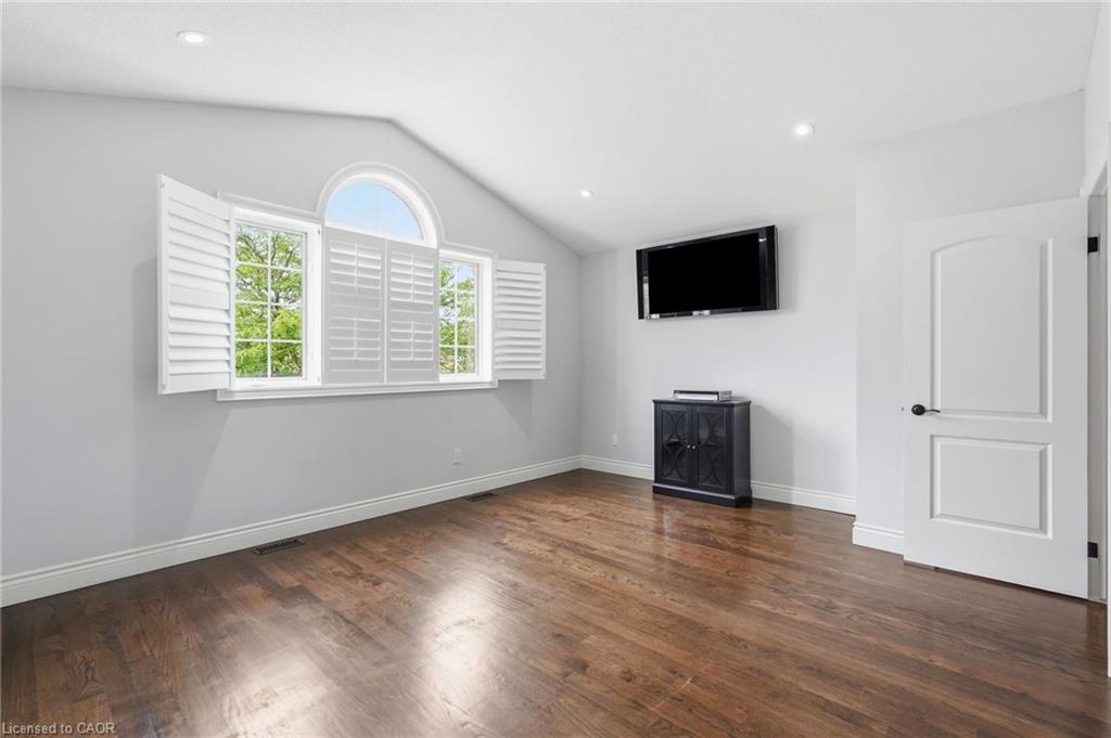 46 Darrow Drive Property Photo 31