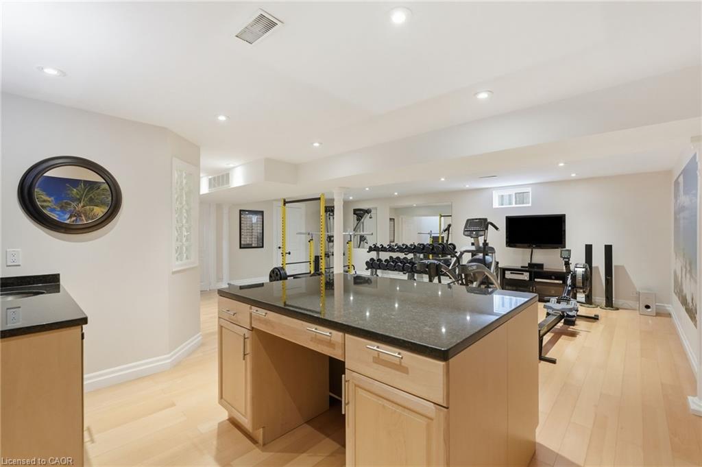 46 Darrow Drive Property Photo 43