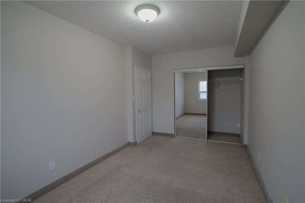 801-274 Erb Street W Property Photo 7