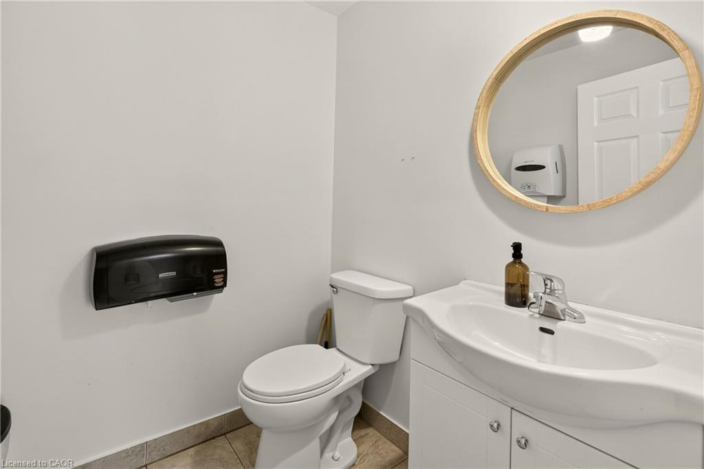 120-122 Hughson Street S Property Photo 31