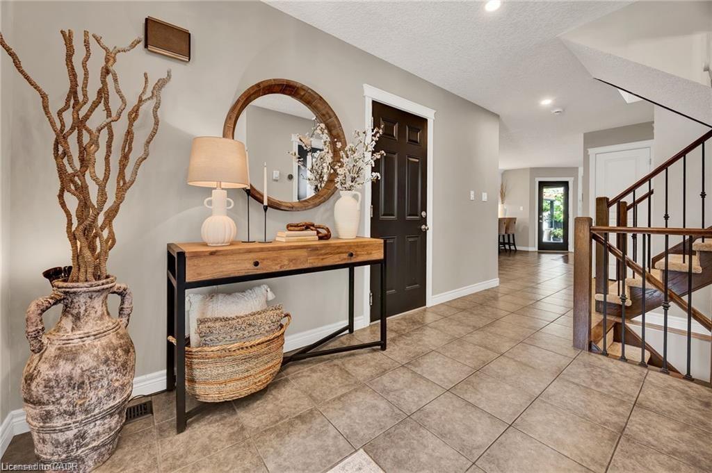 202 Brookmead Street Property Photo 4