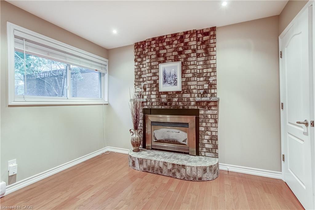 1-1580 Kerns Road Property Photo 20