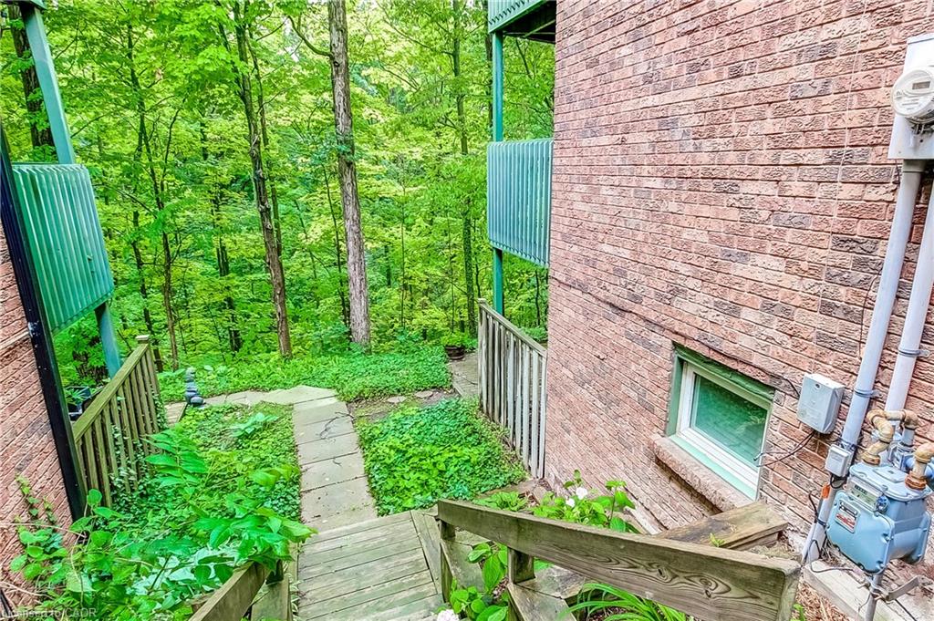 1-1580 Kerns Road Property Photo 40