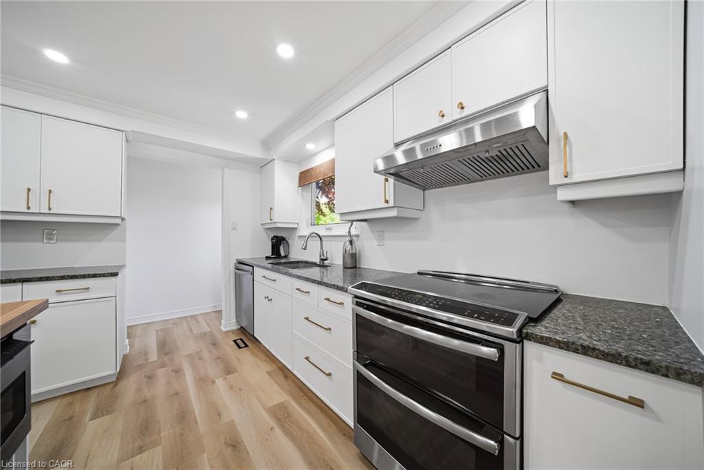 2306 Devon Road Property Photo 13