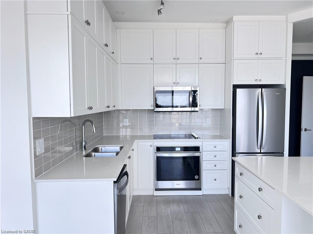2510-55 Duke Street W Property Photo 3