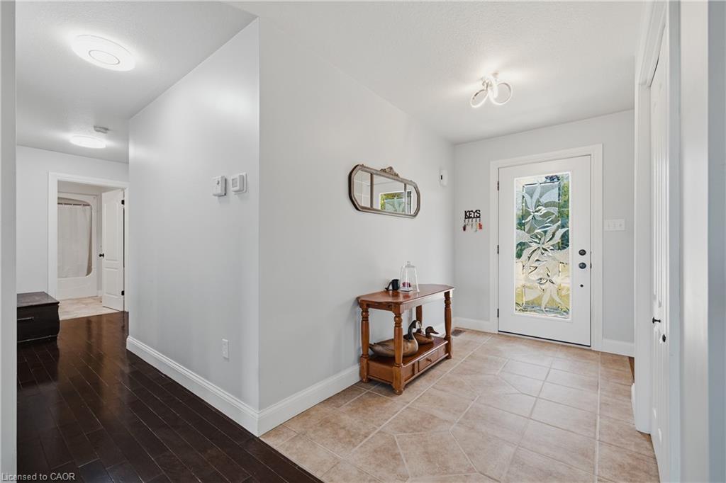 14 Regency Drive Property Photo 6