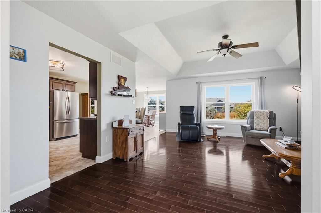 14 Regency Drive Property Photo 10