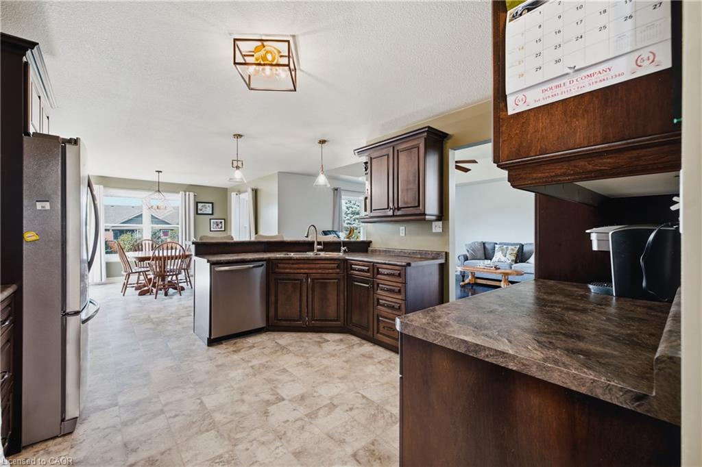 14 Regency Drive Property Photo 14