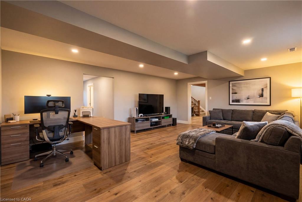 14 Regency Drive Property Photo 26