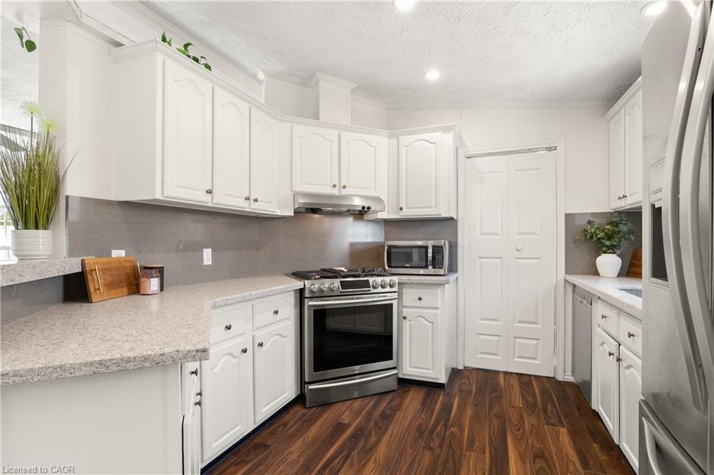 2 Pavilion Road Property Photo 14