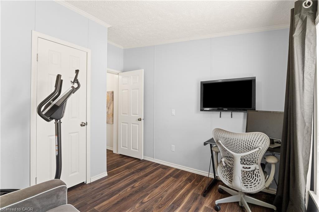 2 Pavilion Road Property Photo 25