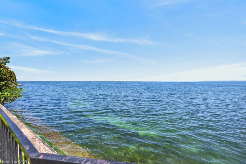 8-2136 Old Lakeshore Road Property Photo 34