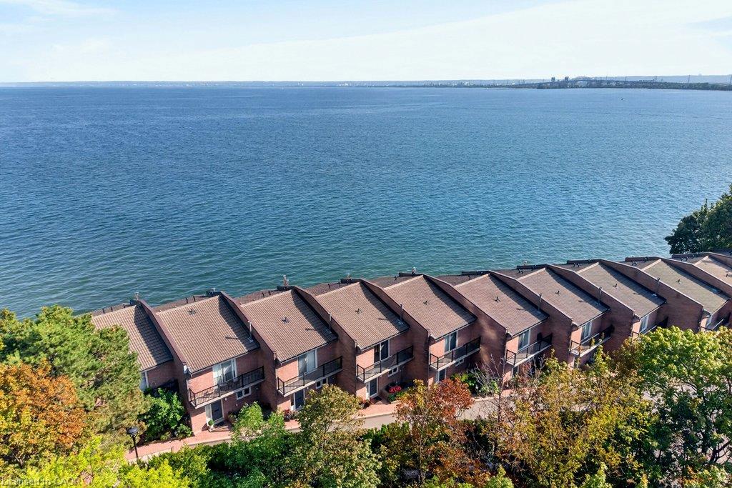 8-2136 Old Lakeshore Road Property Photo 38