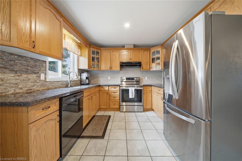 38 Olivetree Road Property Photo 11