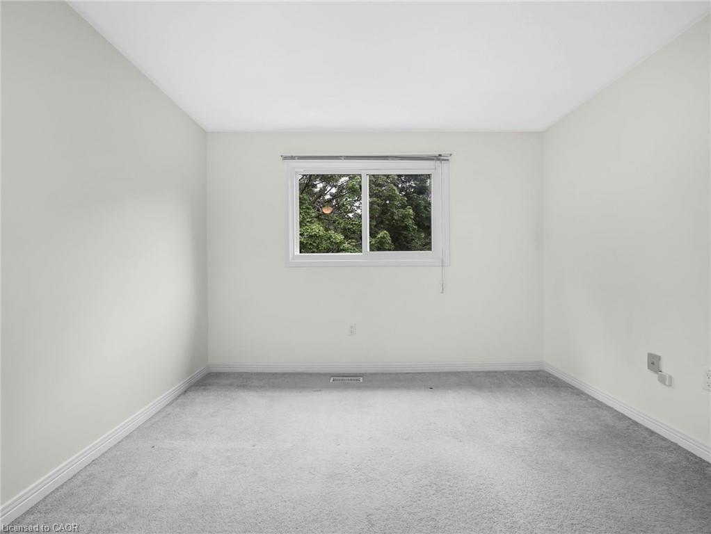 24-29 Paulander Drive Property Photo 18