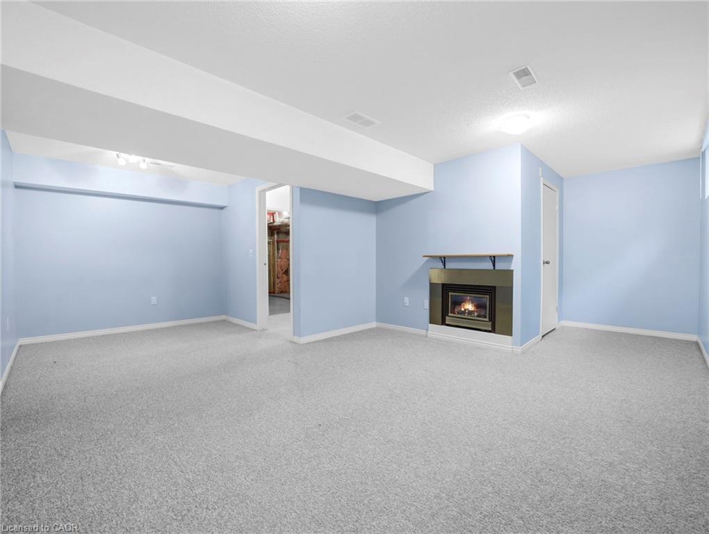 24-29 Paulander Drive Property Photo 25