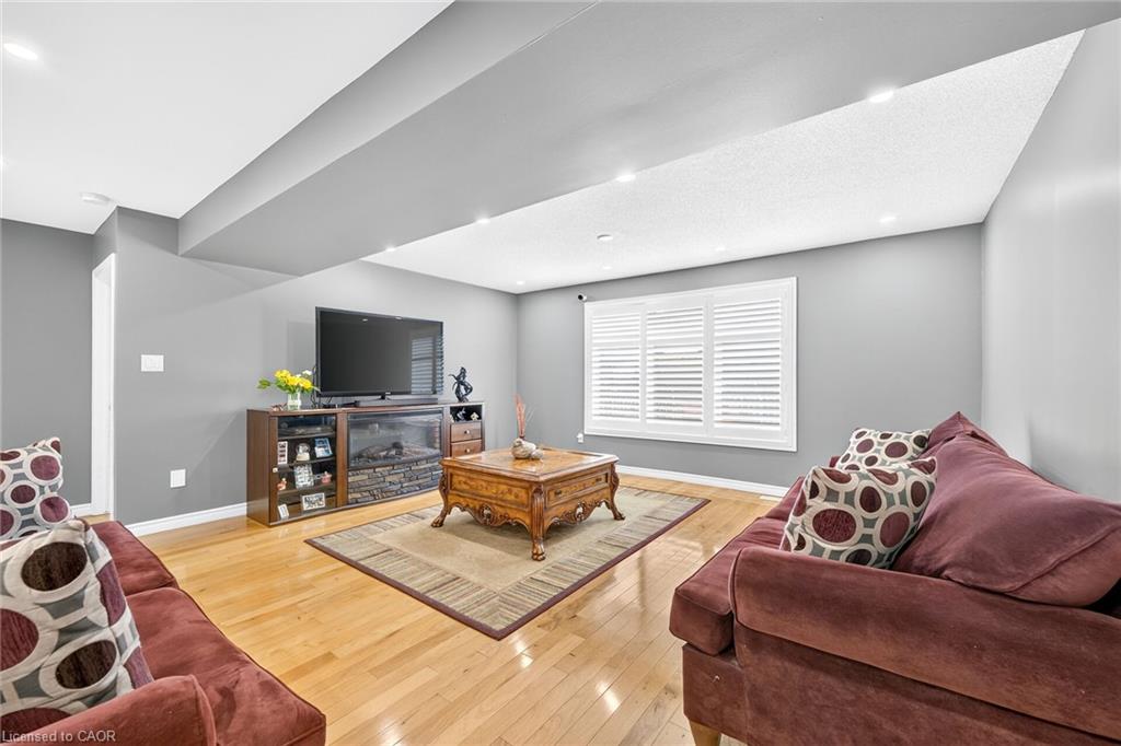 51 Cabriolet Crescent Property Photo 25