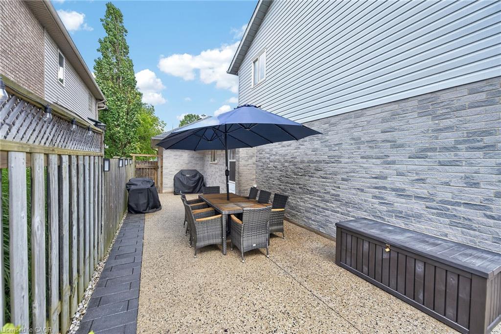 51 Cabriolet Crescent Property Photo 36