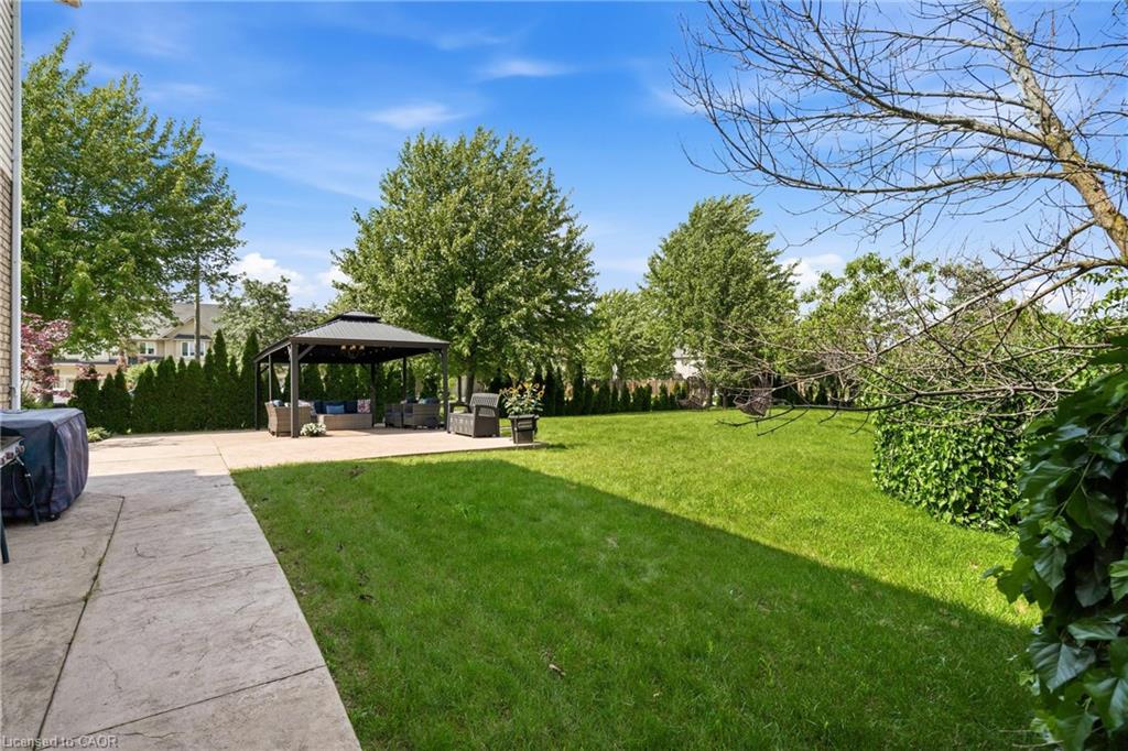575 Stonehenge Drive Property Photo 3