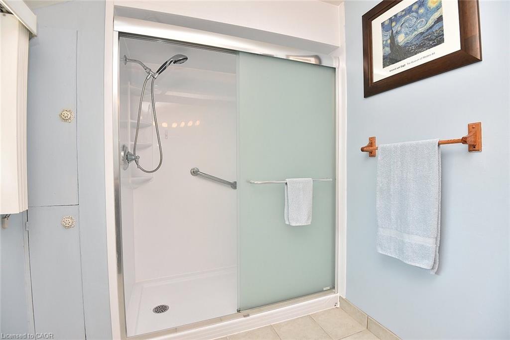 2 Price Avenue Property Photo 24