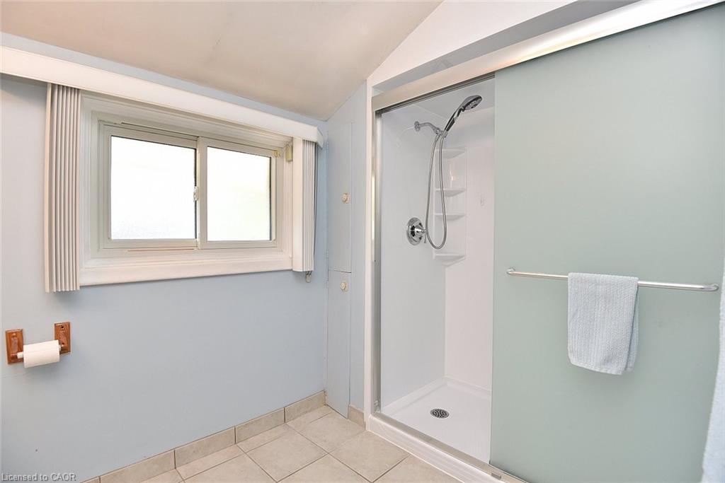 2 Price Avenue Property Photo 25