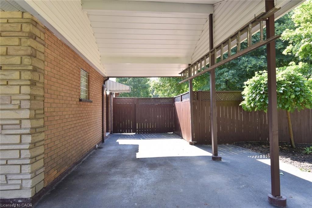 2 Price Avenue Property Photo 28
