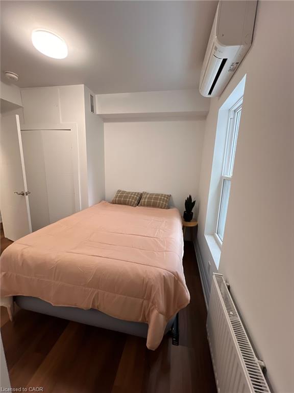1-4876 Simcoe Street Property Photo 17