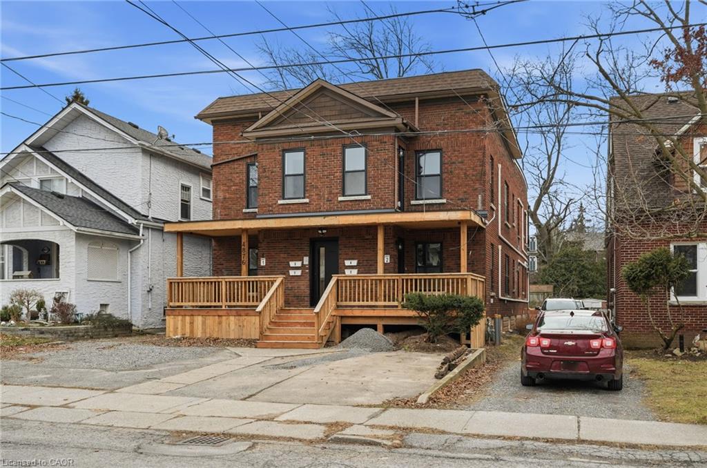 3-4876 Simcoe Street Property Photo 1