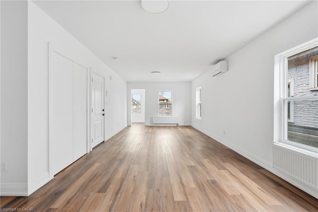 3-4876 Simcoe Street Property Photo 11