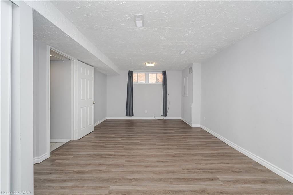 21 Beverley Street Property Photo 9