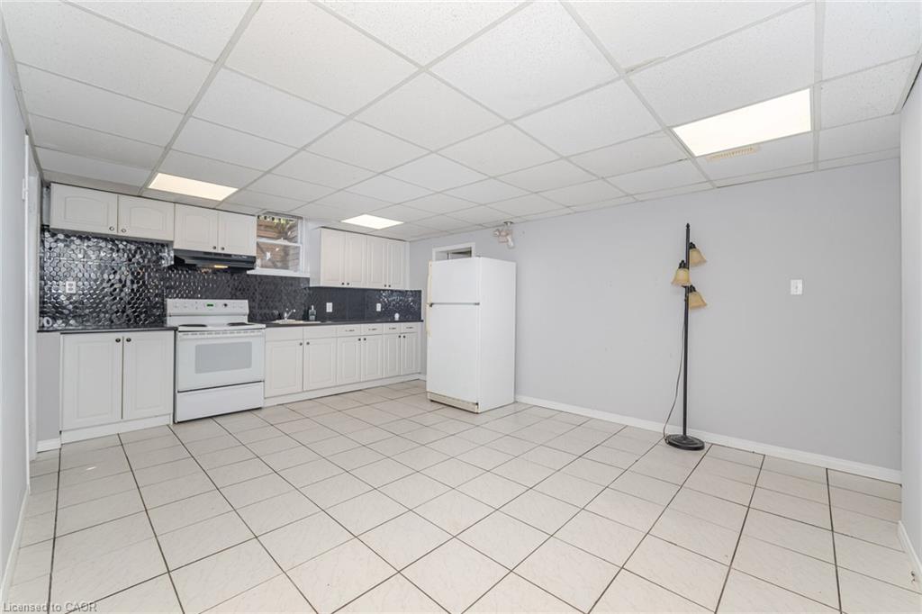 21 Beverley Street Property Photo 11