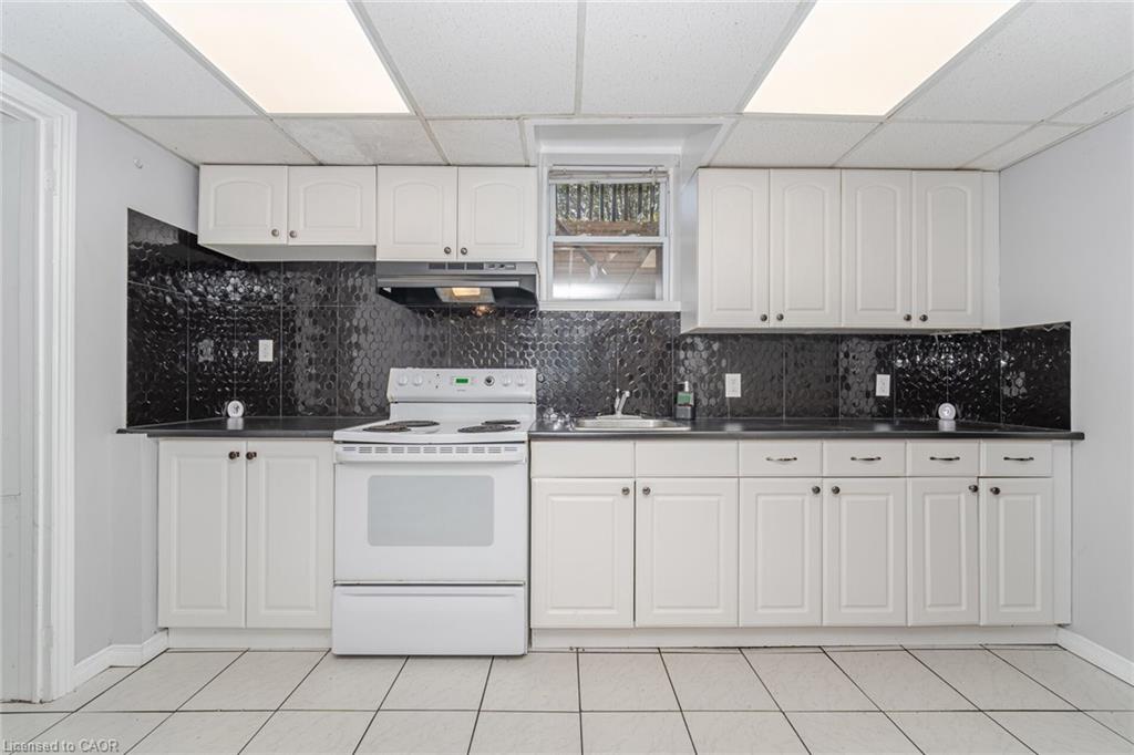 21 Beverley Street Property Photo 14